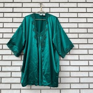Vintage Victoria’s Secret Gold Label Emerald Lace Chemise & Robe Set S